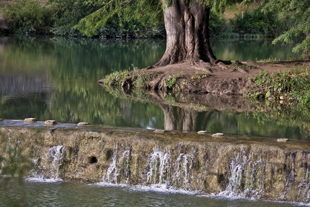 Blanco Riverside Cottages Buitenkant foto