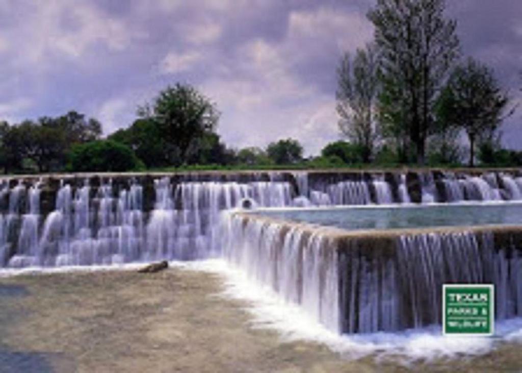 Blanco Riverside Cottages Buitenkant foto