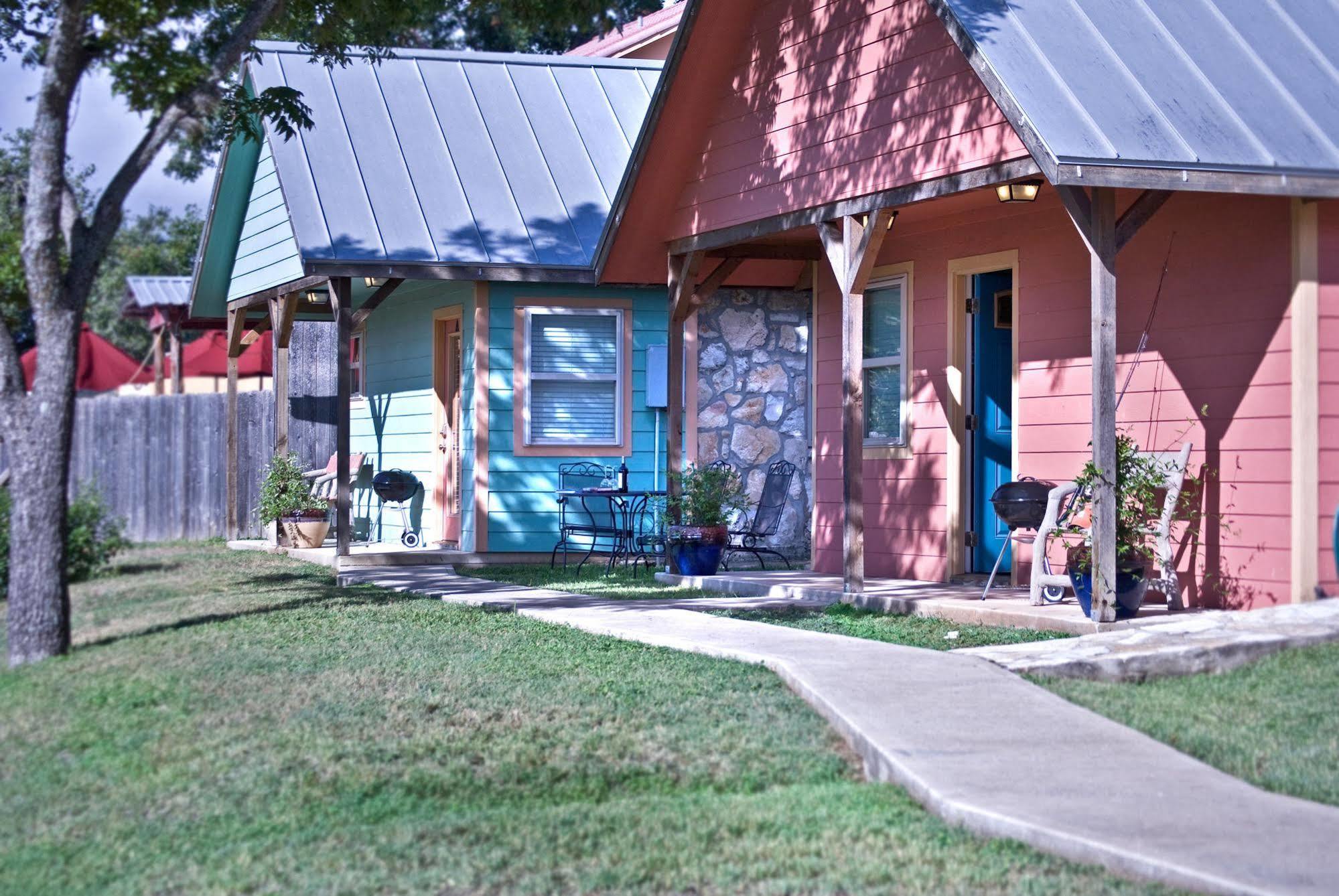 Blanco Riverside Cottages Buitenkant foto